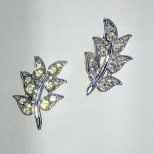 Sarah Coventry Vintage Silver Tone & CZ Rhinestone Leaf Clip On Earrings